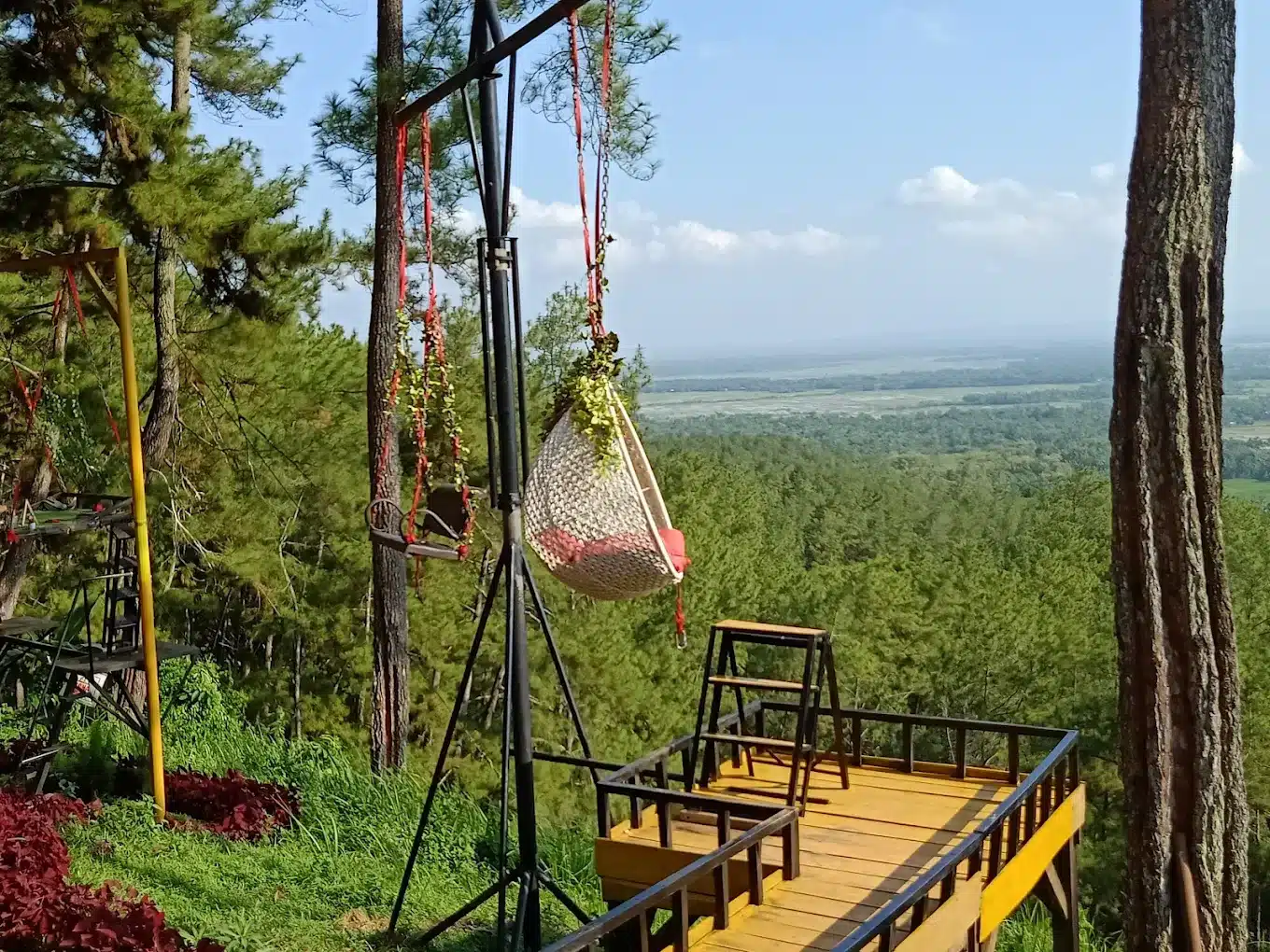Petilasan Jaka Giring: Jantung Hati Wisata Cilacap yang Tak Pernah Lelah